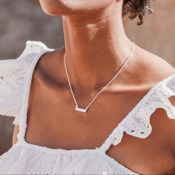 The 2 Bandits Silver Opal Bar Necklace - Picture 1 of 2